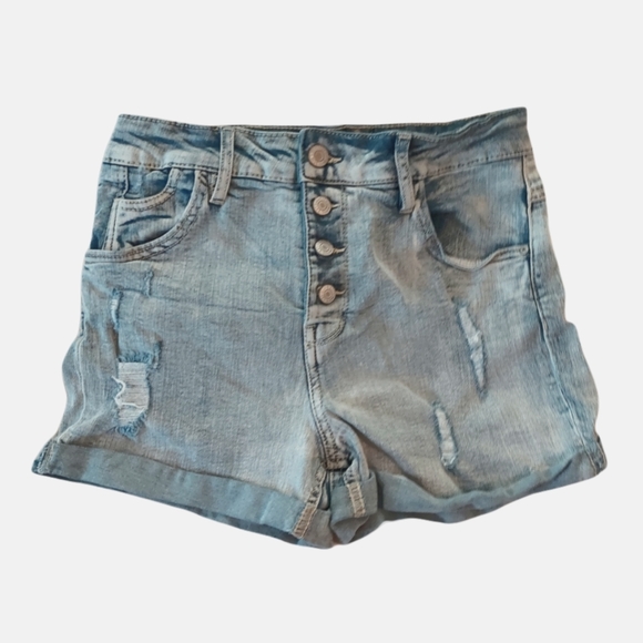 Ardene denim shorts. Light wash. - Picture 1 of 4